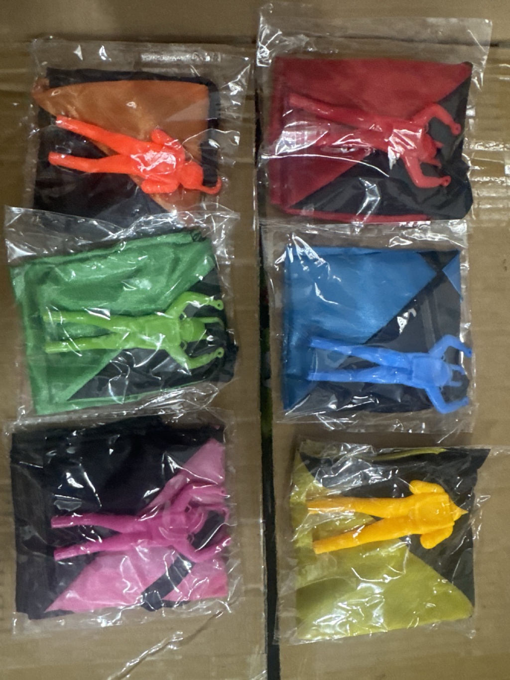 (2組)6種純色趣味手拋式降落傘飛行玩具 2入 — 圖 9